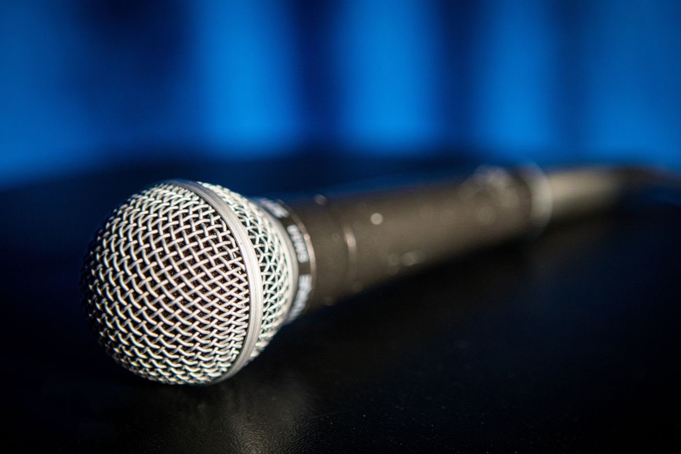 A microphone on the Ice House stage.